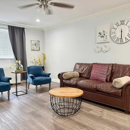 Downtown! City View Location Onsite Parking Lm1207